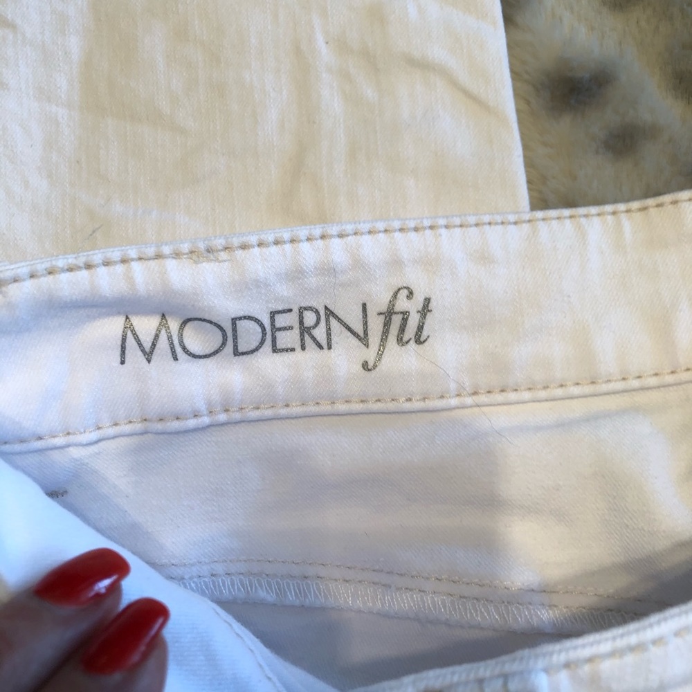 Ann Taylor Straight White Jeans - Picture 5 of 6
